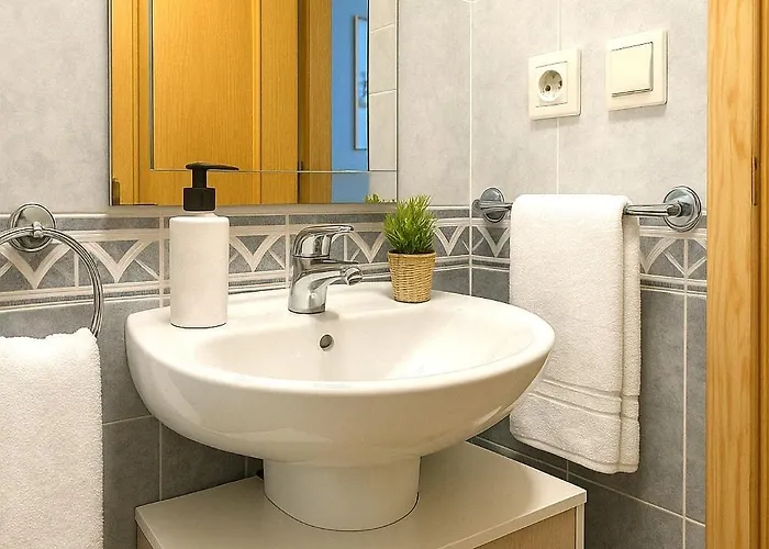 Apartamento Encantador A 5 Minutos De La Playa *